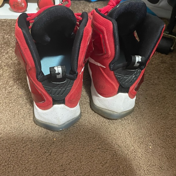 Nike, LeBron, 13’s - Picture 4 of 6